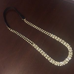 🛍 BUNDLE 3/$12 🛍 Sparkly silver diamond Headband